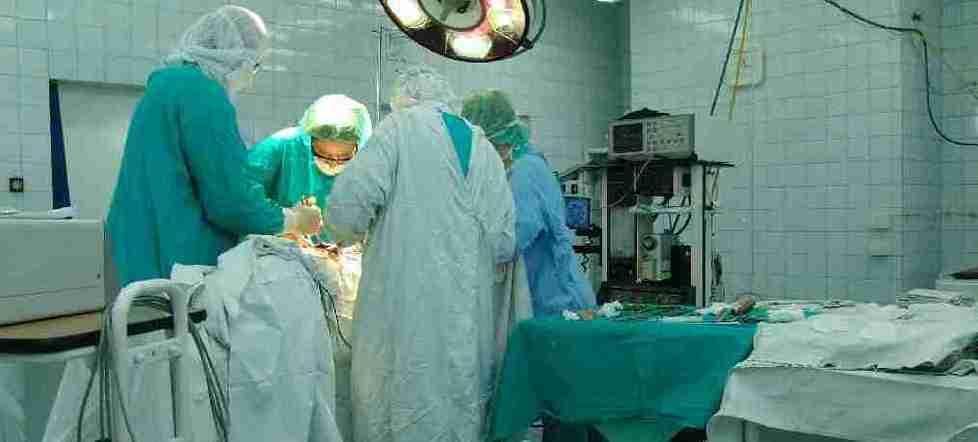 Giallo in corsia, chirurghi accusati di «soppressione di cadavere» 
