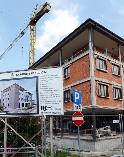 I Glicini tornano a... fiorire Una cambiale da 9 milioni 