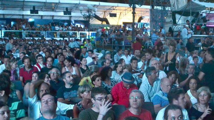 Biglietti taroccati sul web al concerto del re del soul