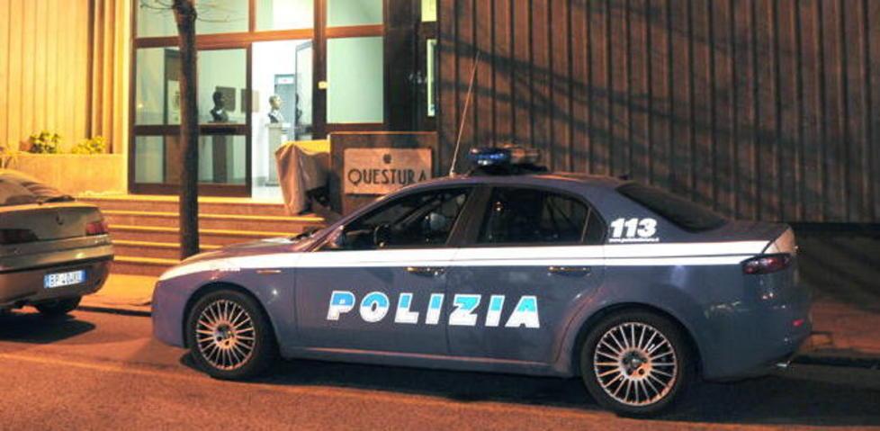 È tornata in libertà la madre che venerdì ha accoltellato il figlio 