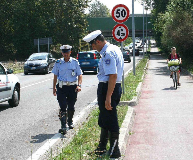Travolto e ucciso in bici, aveva 20 anni 