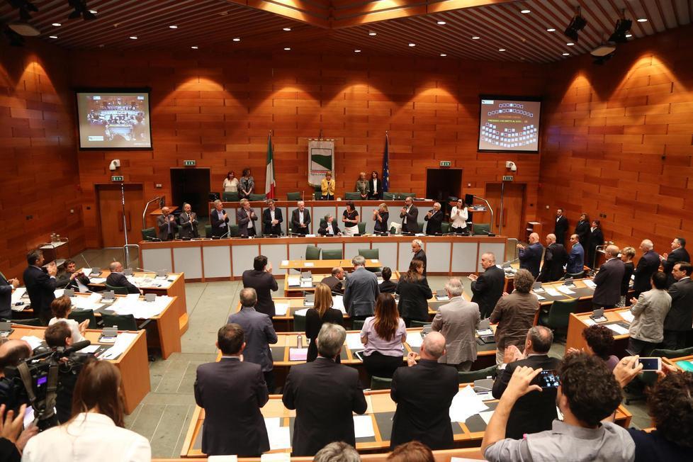 La Regione approva la nuova legge elettorale: si vota a novembre 