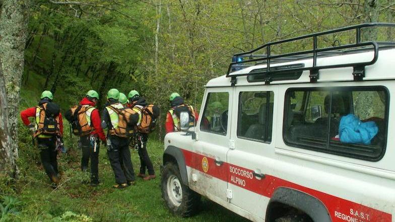 Turista francese si perde cercando funghi