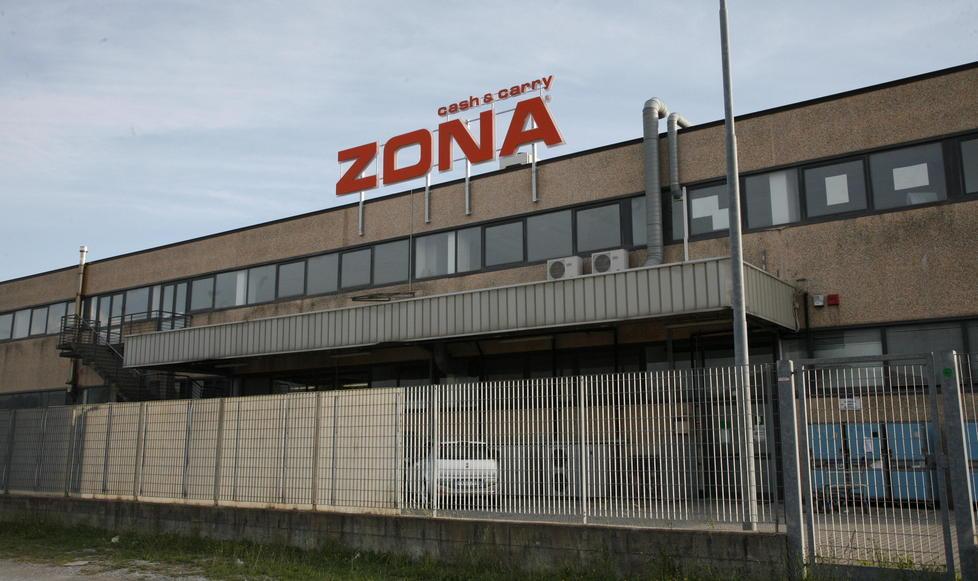 Colpo grosso allo Zona Market 