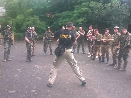 “Guerriglia” nella ex scuola 