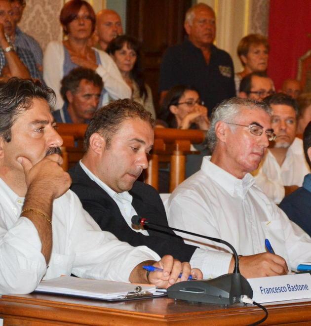 Piccini: bene pubblico che funziona Ma i 5 Stelle pungono