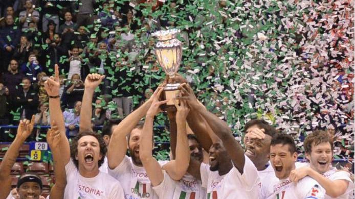 Speciale Dinamo, 148 pagine sul sito della Nuova Sardegna