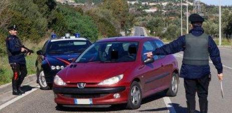 Alla guida dell’auto con patenti false, denunciate 4 persone 