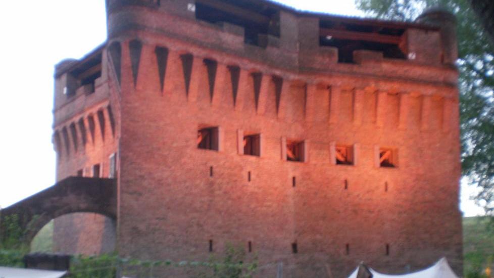 Una troupe Rai gira riprese alla Rocca