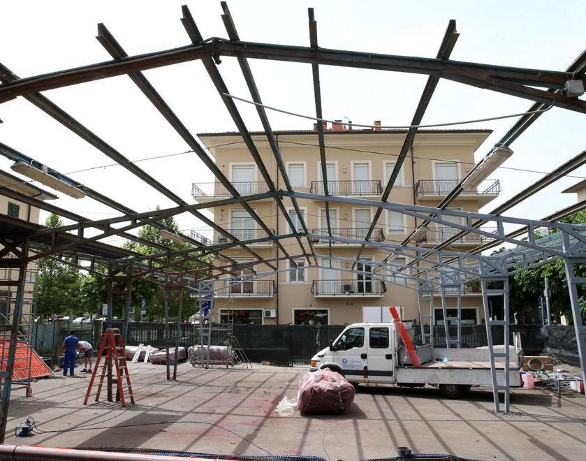 Lavori ripartiti al mercato coperto 