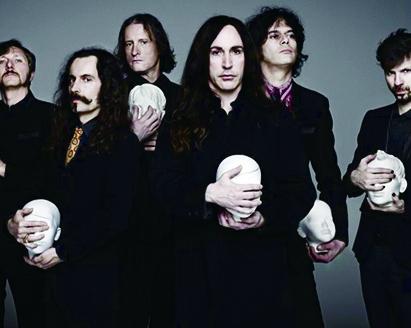 Attesa per il concerto degli Afterhours 