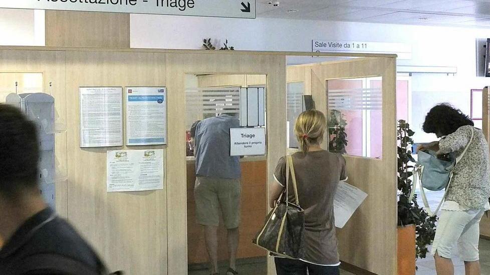 Guasto informatico, si torna alla carta