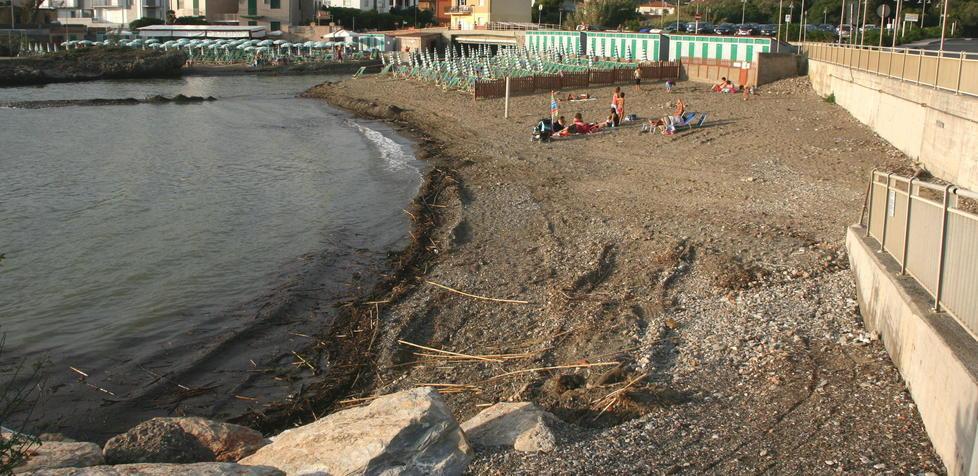 Ko anche la cala a nord del porto