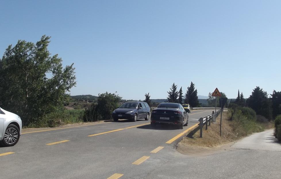 Via le transenne, aperto il ponte di Oloè 
