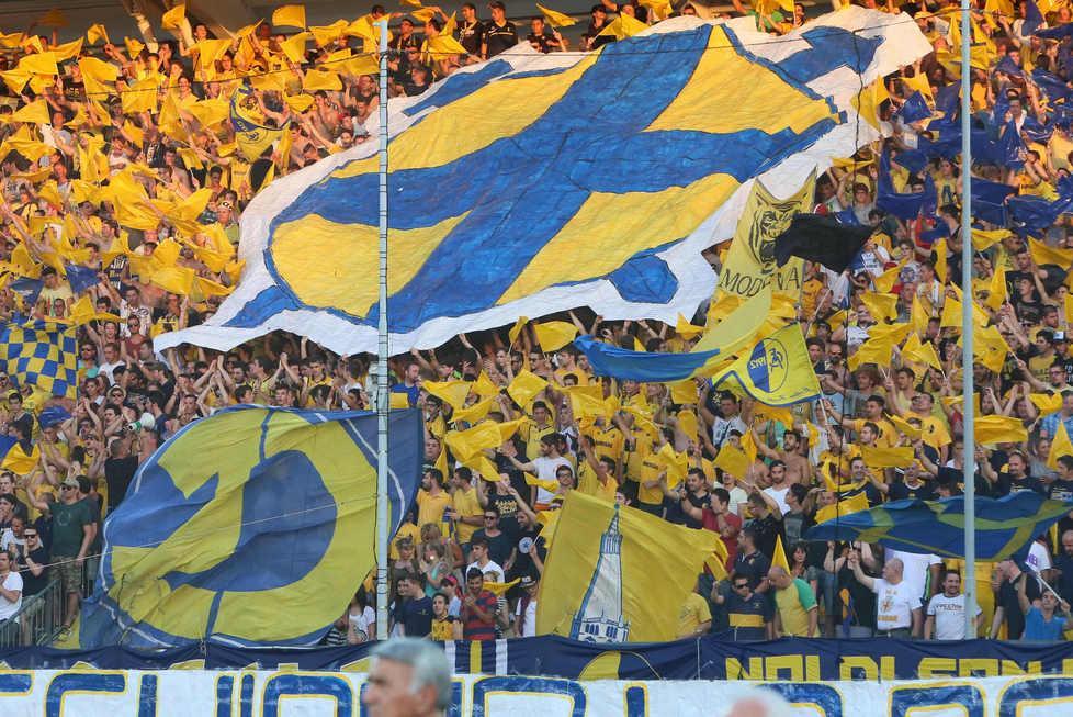 Modena: abbonamenti, più di mille 