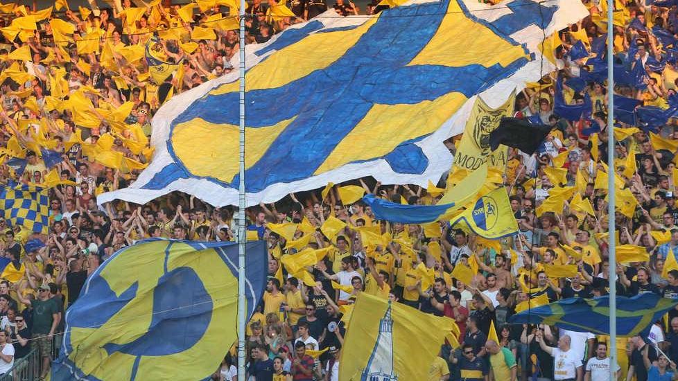 Modena: abbonamenti, più di mille