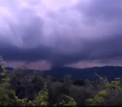 Pioggia e di fulmini, ecco le immagini del super-temporale - Video 
