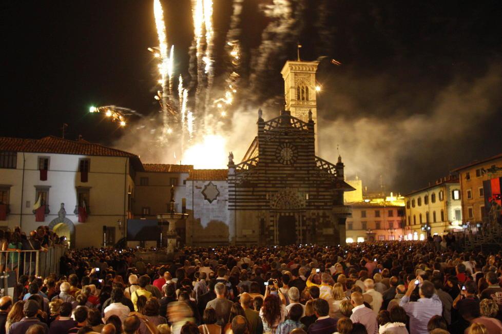 Corteggio Storico senza fuochi d’artificio: «Costavano troppo» 