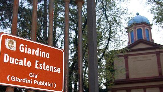 Ai Giardini ducali quattro telecamere, più vigili e volontari