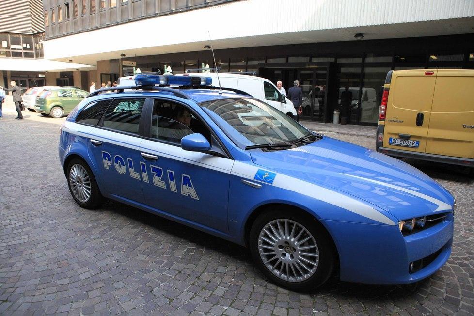 Sposato con due donne a loro insaputa, denunciato 58enne 