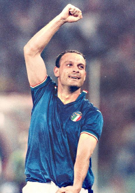 Musica, moda e calcio da Ron a Schillaci al Galà Perla del Tirreno 
