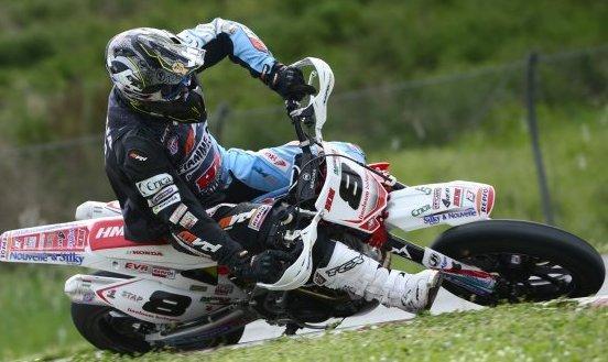 Supermoto. Bartolini conquista il podio