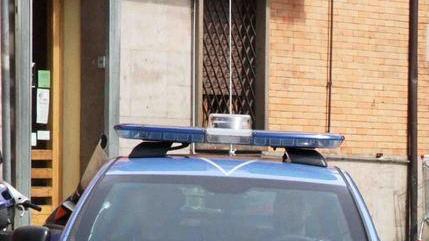 Ladri in fuga si dimenticano le biciclette
