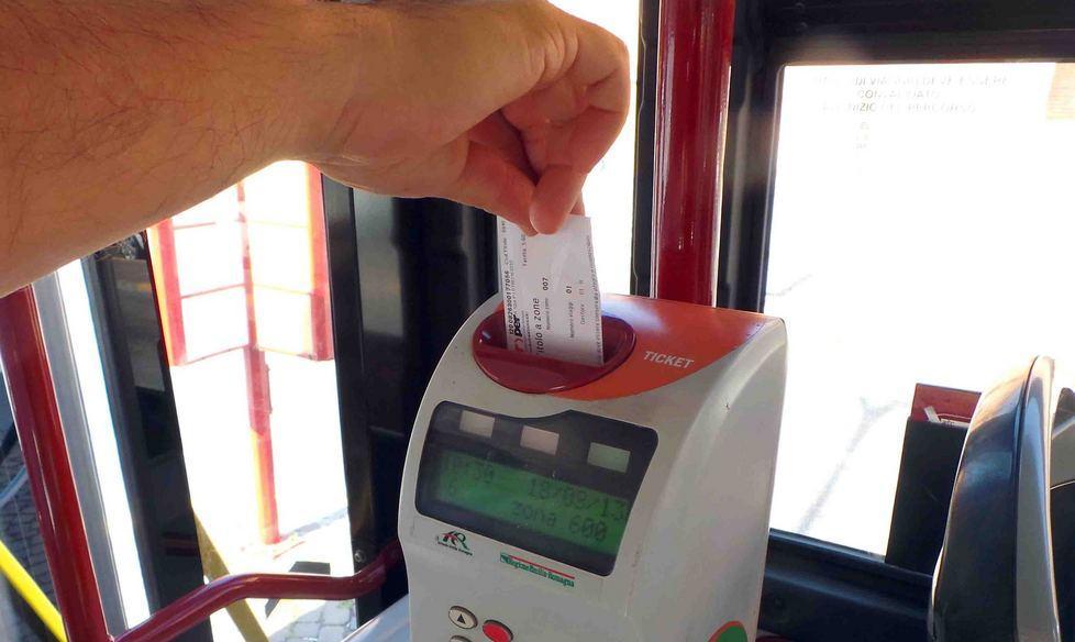 Dal 25 agosto sull’autobus bisognerà validare il ticket 