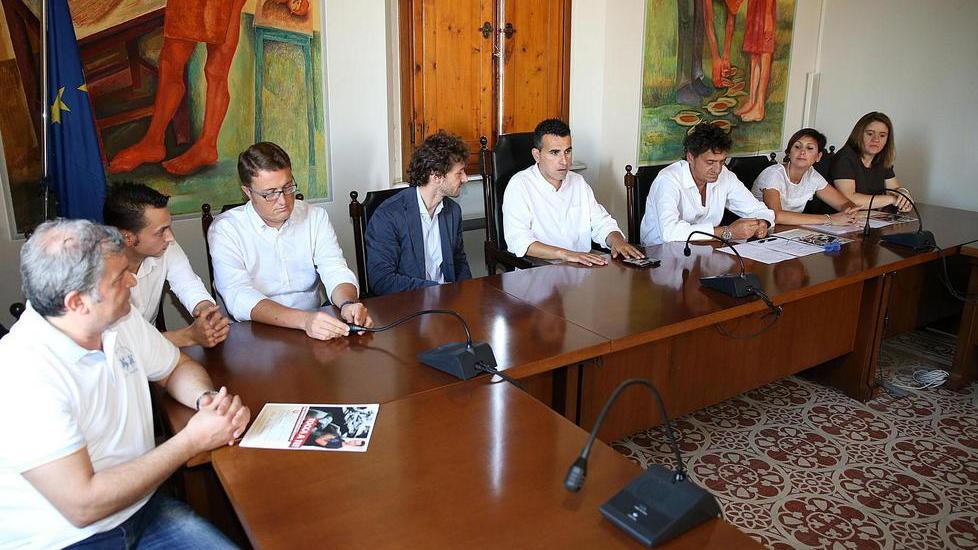 Lavoro, in arrivo cinque tirocini pagati