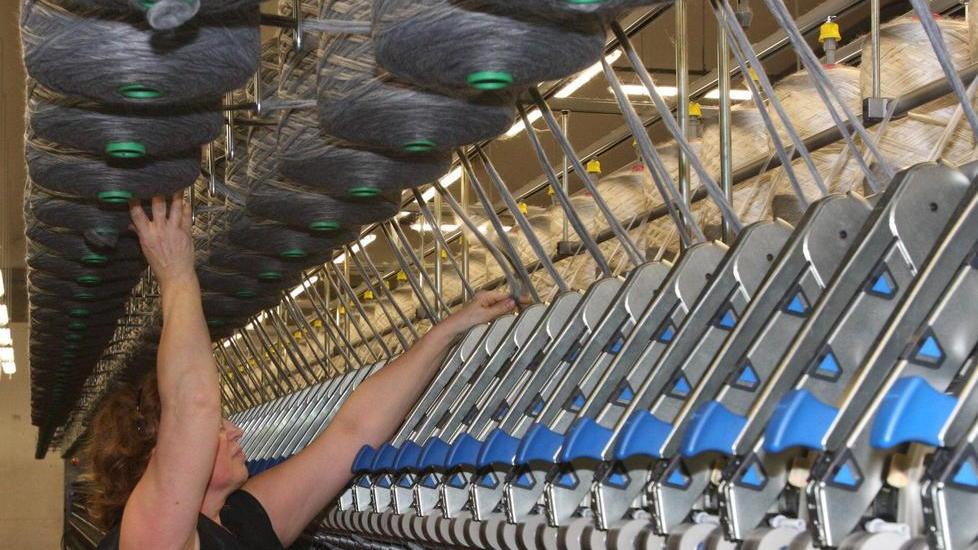 Migliora la busta paga dei lavoratori dell’artigianato tessile