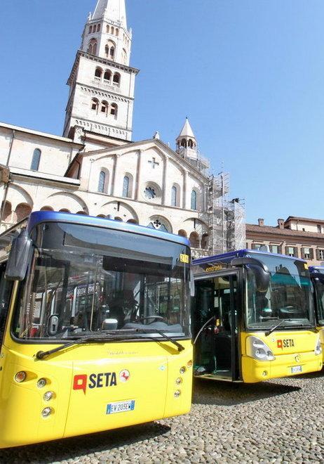 Autobus, biglietti a 1,30 Abbonamenti più cari 