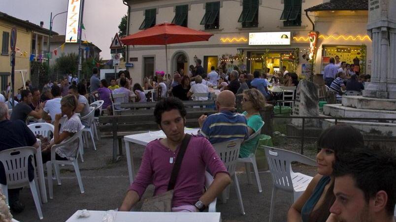 Serata vintage a Forcoli protagonisti gli anni ’60 e ’70