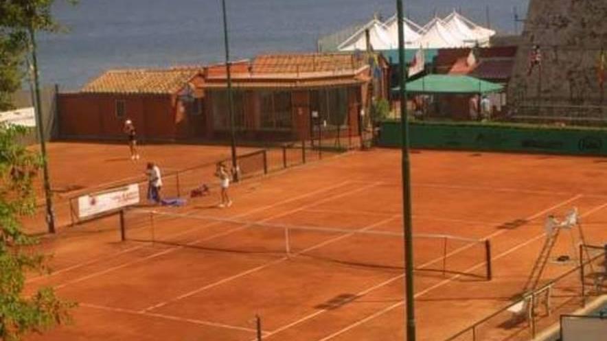 Addio al campo da tennis del presidente Amato