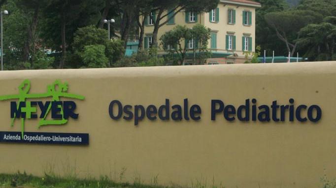 Stazionario il bimbo di 4 anni ricoverato al Meyer