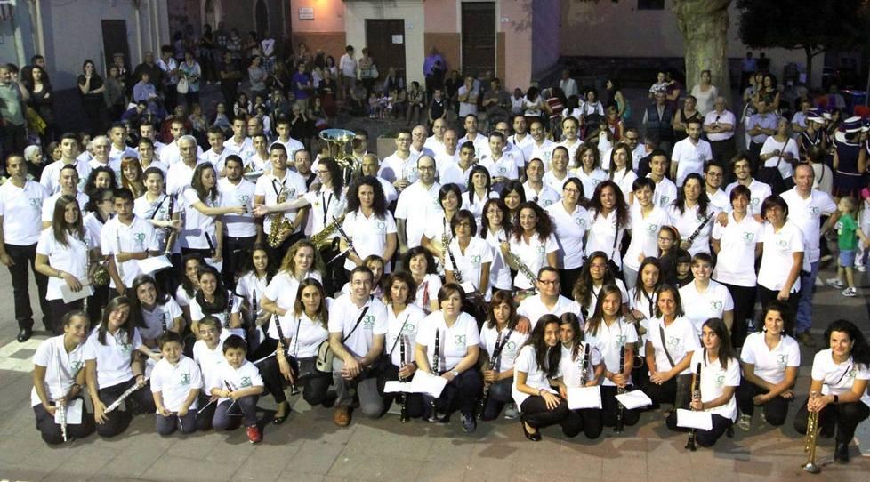 Tutta Villanova in festa per i trent’anni della banda 