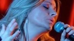 Stasera concerto omaggio a Mina e Mia Martini