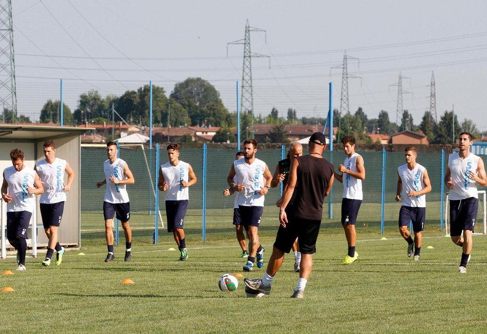 Spal, una giornata al mare per presentarsi ai tifosi 