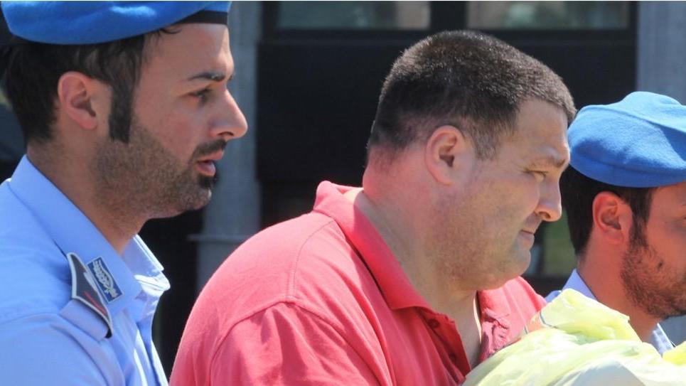 Dopo le ammissioni anche per Costi arresti domiciliari