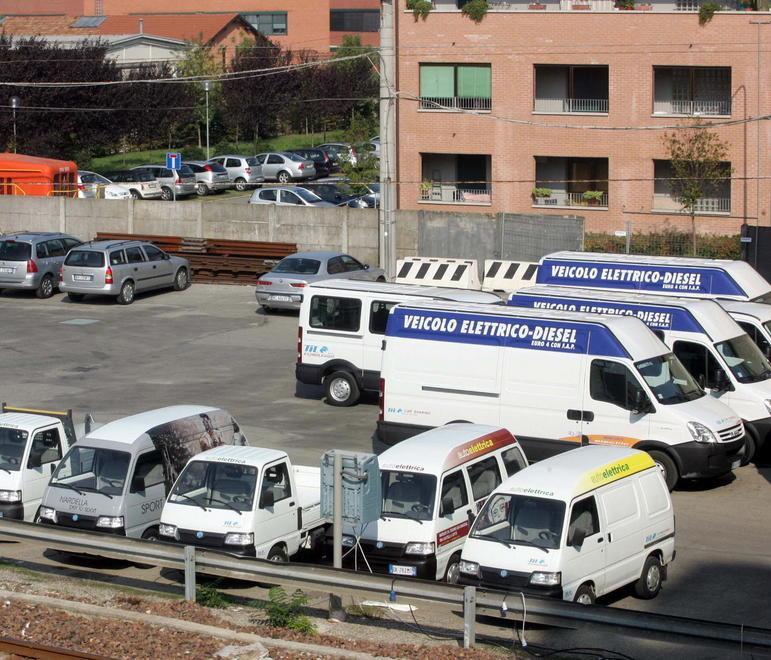 Sventato furto di furgoni baby ladri braccati alla Til 