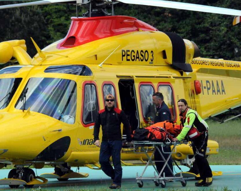 Grave escursionista dopo un salto di 30 metri 