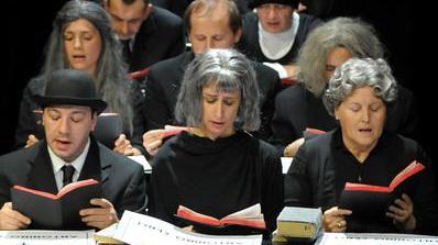 Un viaggio nel mondo ma seduti a teatro