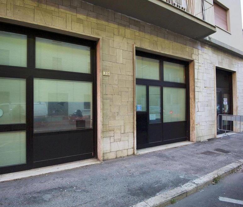 Il Monte dei Paschi dismette immobili per oltre 5 milioni 