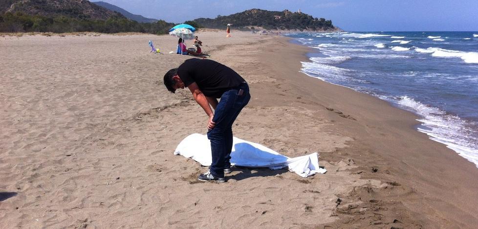 Padre eroe, salva il figlio e annega 