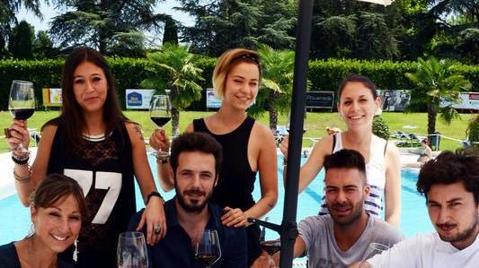Cantinetta, una cena a bordo piscina