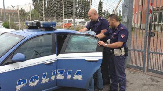 Picchia l’ex convivente Inseguito e preso in centro