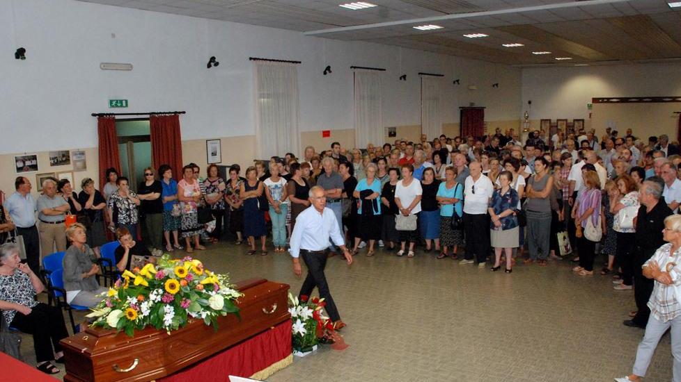 Filo, ultimo saluto a Toni «uomo libero tra la sua gente»