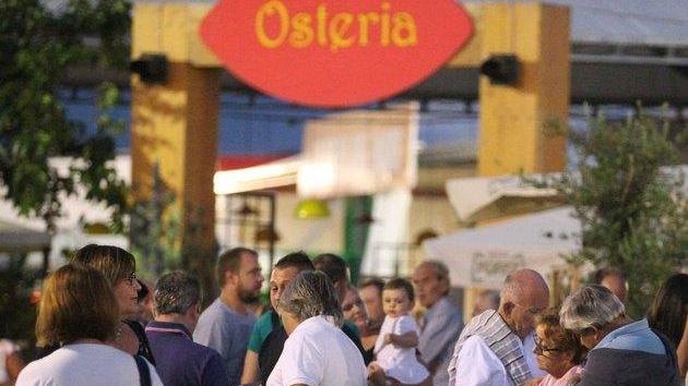 FestaReggio, arrivano i ristoranti privati
