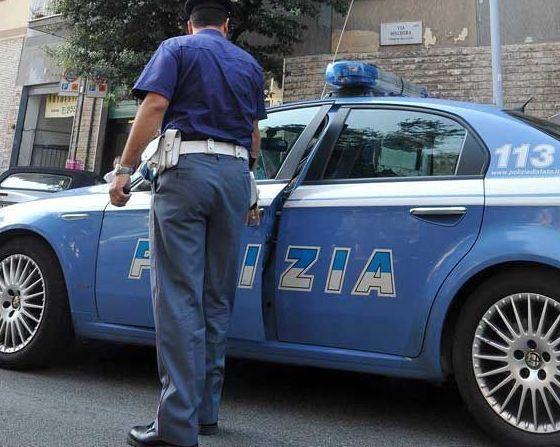 Manda all’ospedale un poliziotto: arrestato 