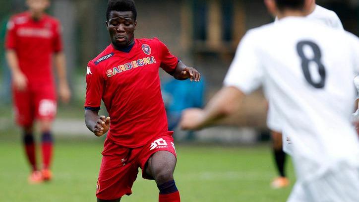 Cossu, Longo e Sau Goleada del Cagliari