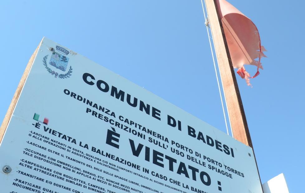 Badesi, anziano rischia di annegare Decine i soccorsi della capitaneria